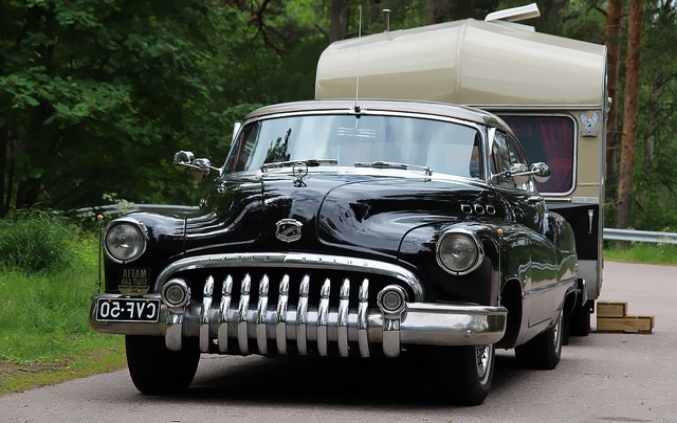 caravan zelf repareren