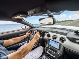 Nieuwe autoradio doet het niet – wat nu?