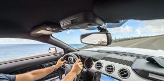Nieuwe autoradio doet het niet – wat nu?