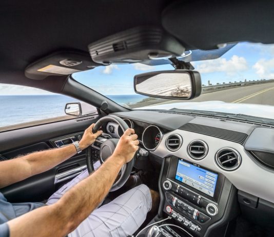 Nieuwe autoradio doet het niet – wat nu?