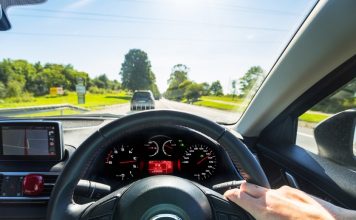 Als de ruit niet nat wil worden – Ruitensproeiers Wegwijzer!