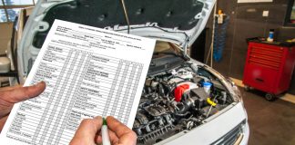 Professionele check van auto met technische aankoop- of schadekeuring!