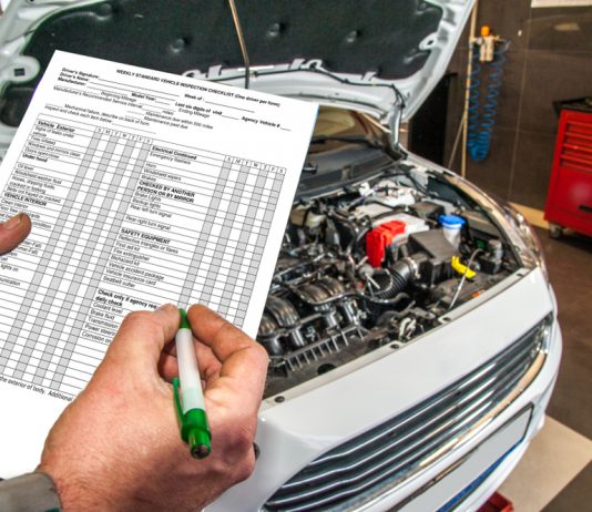 Professionele check van auto met technische aankoop- of schadekeuring!